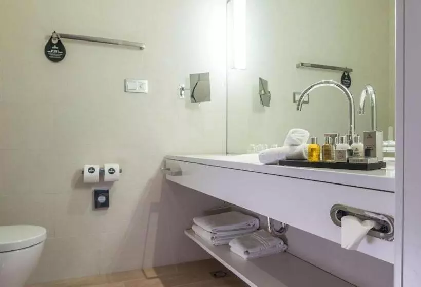 اتاق خانوادگی, Radisson Collection Hotel, Old Mill Belgrade