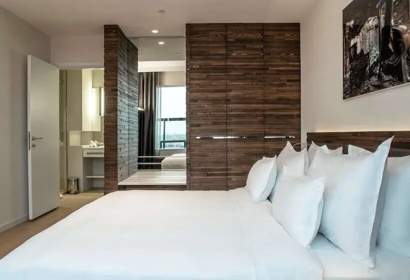 Suite with Terrace, Radisson Collection Hotel, Old Mill Belgrade