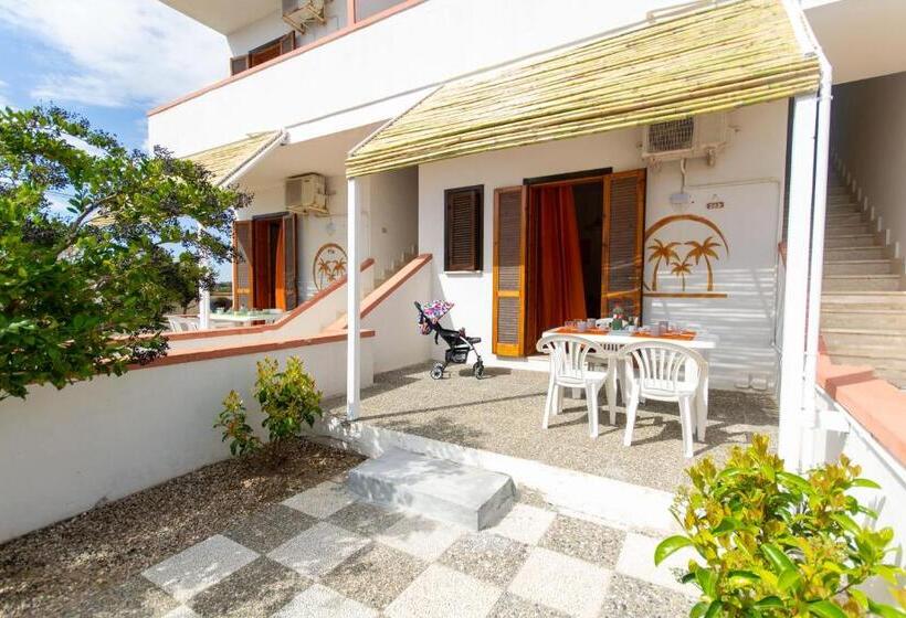 דירת חדר בקומת קרקע, Residence Tre Palme   Localo