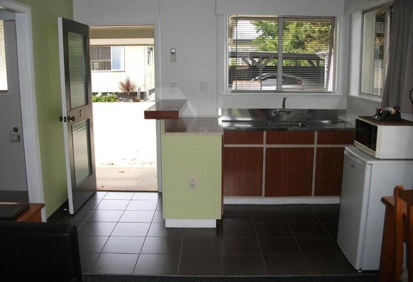 דירת חדר, Scenicland Motels