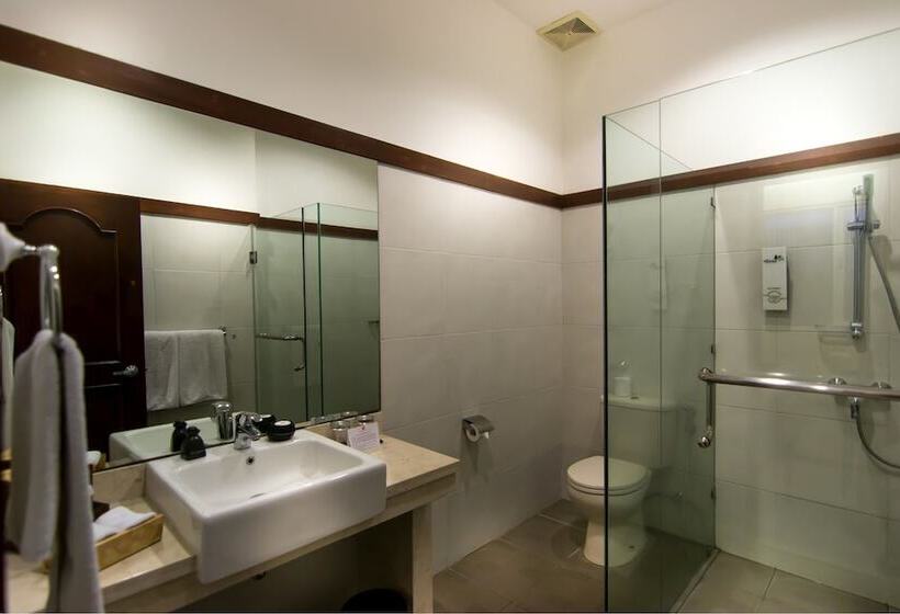 דירת שני חדרים, Seminyak Square Hotel And Villas