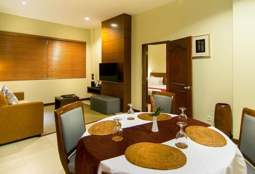 דירת שני חדרים, Seminyak Square Hotel And Villas