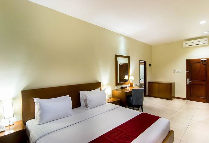 דירת שני חדרים, Seminyak Square Hotel And Villas