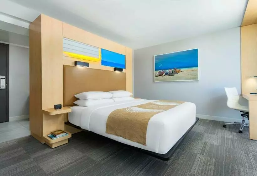 キングサイズベッドのスタンダードルーム, The Gates Hotel South Beach