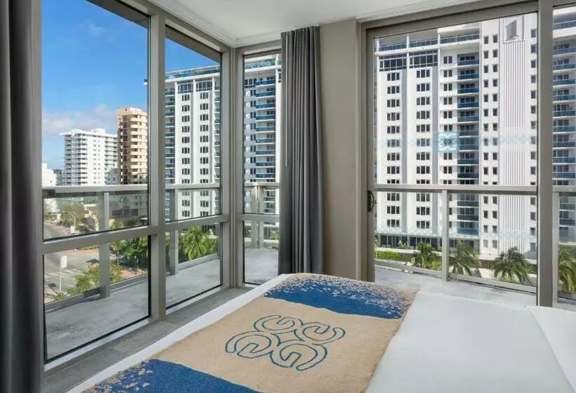プールビュースタンダードルーム, The Gates Hotel South Beach