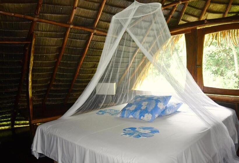 بانگلوی استاندارد, Vanira Lodge