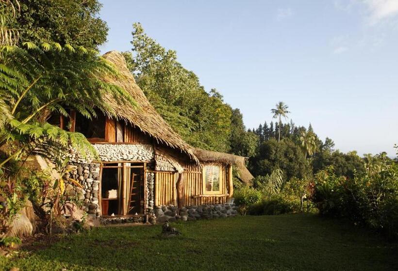 بانگلوی استاندارد, Vanira Lodge