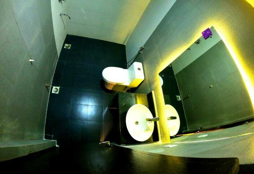 اتاق استاندارد با سرویس بهداشتی مشترک, Hostel Nepal Pvt Ltd