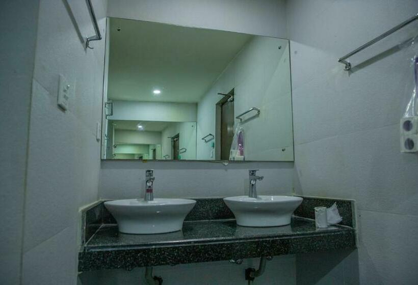 اتاق استاندارد با سرویس بهداشتی مشترک, Hostel Nepal Pvt Ltd