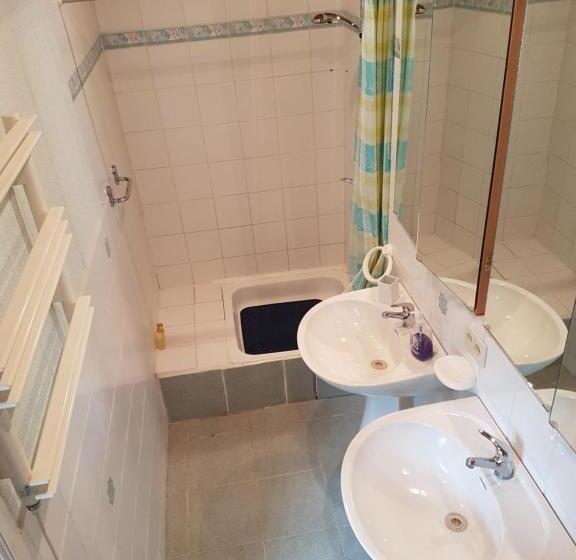 Номер Стандарт, Au Fil Des Rêves