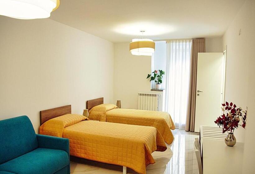 غرفة قياسية ثلاثية, Il Casale Del Borgo