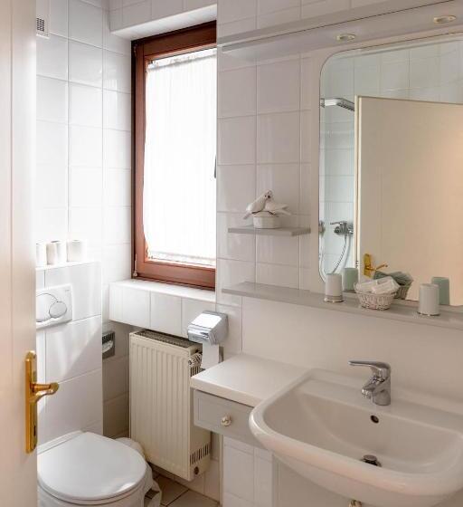 Номер Стандарт с Балконом, Landhaus Zu Kürenberg