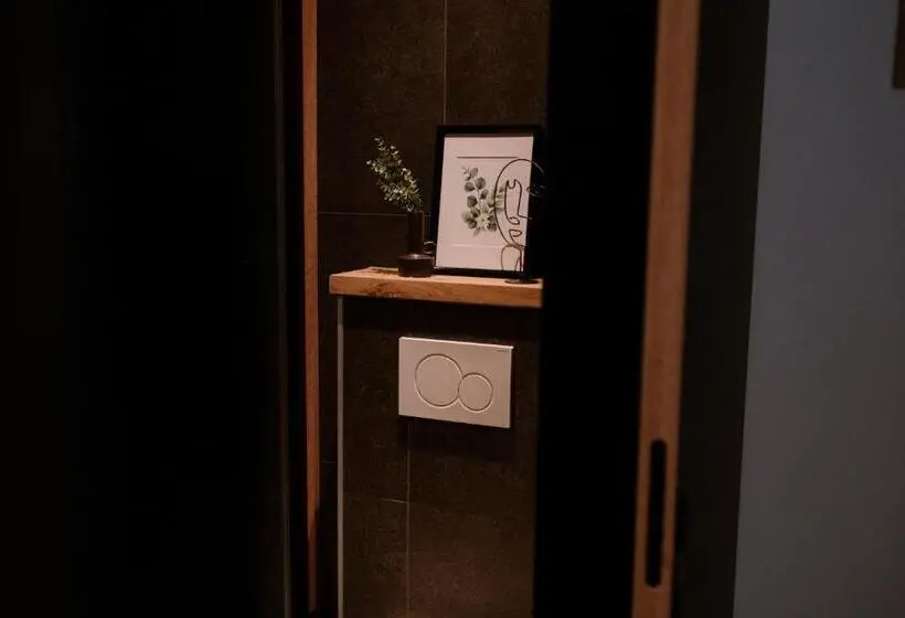 デラックススタジオ, De La Rue Vakantiesuites