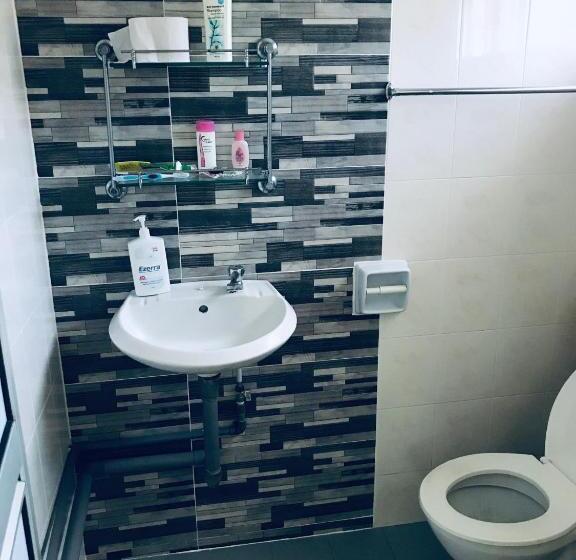 Номер Deluxe Кровать Кинг, Cozy And Comfortable Homestay In Sungai Siput