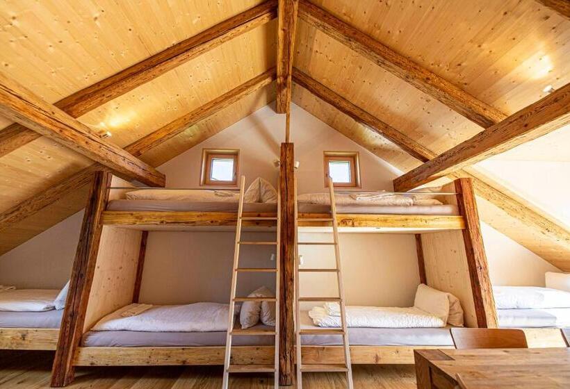 חדר משפחתי, Gasthaus Rössli