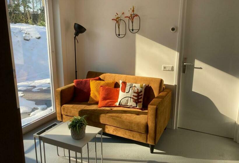 غرفة قياسية مطلّة علي الحديقة, B&b  T Onderkomen