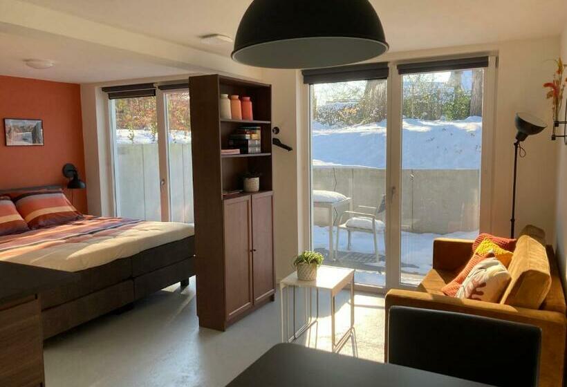 غرفة قياسية مطلّة علي الحديقة, B&b  T Onderkomen