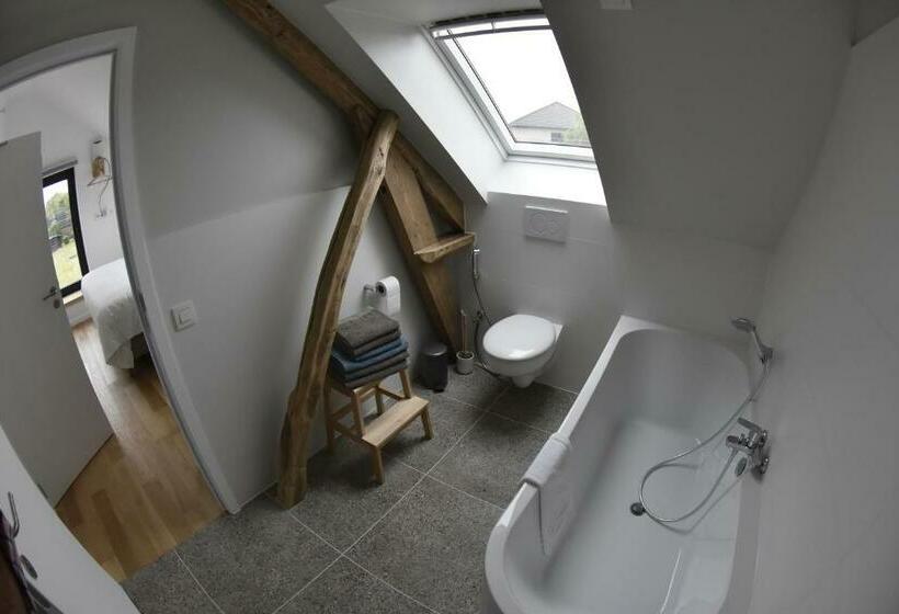 Семейный Номер, Akrenbos 101