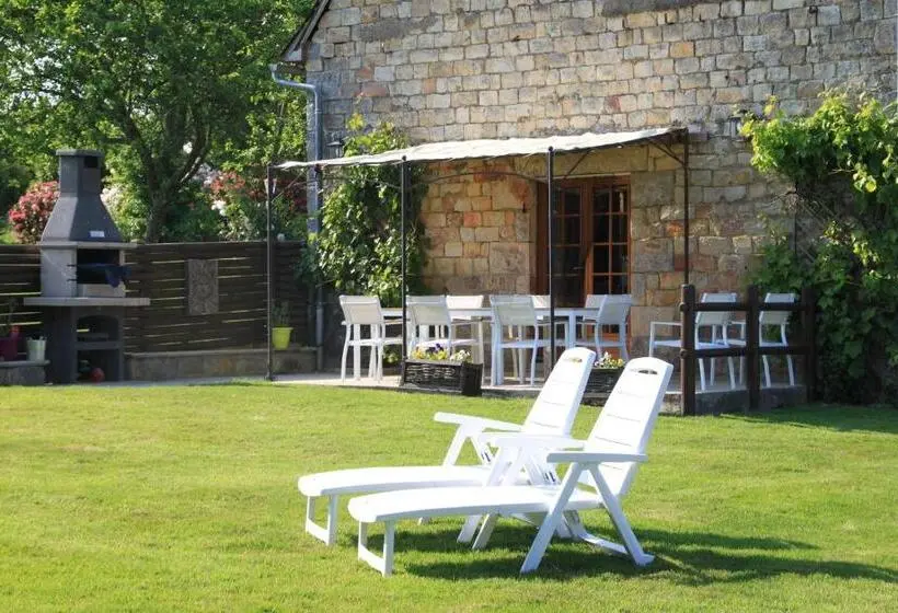 デラックスルーム, Chambres D Hôtes La Difference Le Pressoir