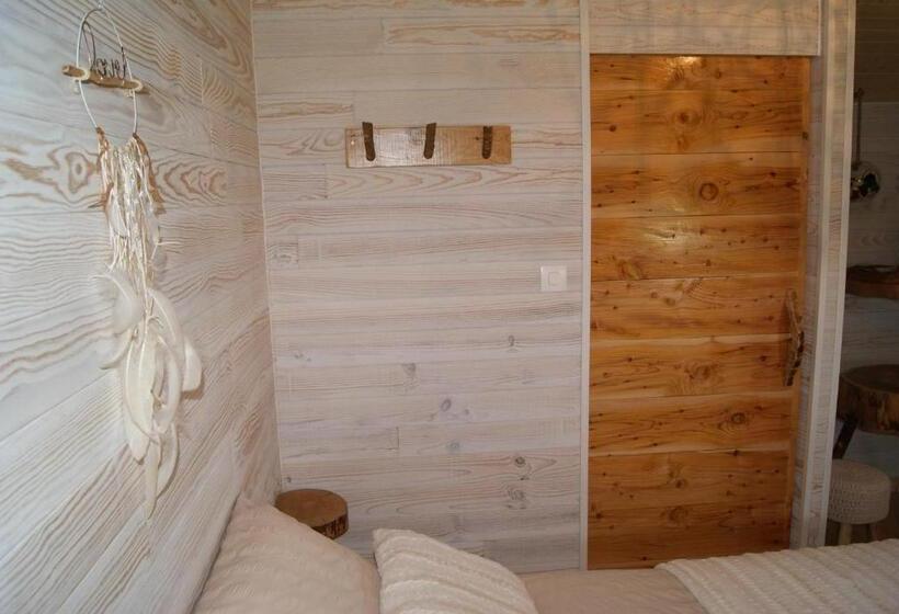 标准间带阳台, Les Cabanes De Gros Bois