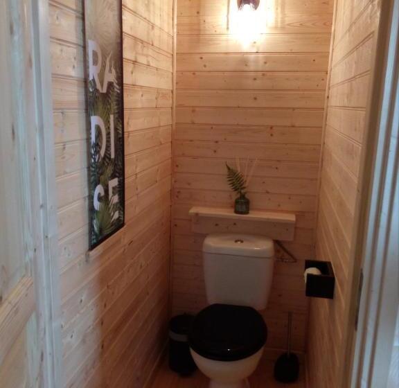 家庭洋房, Les Cabanes De Gros Bois