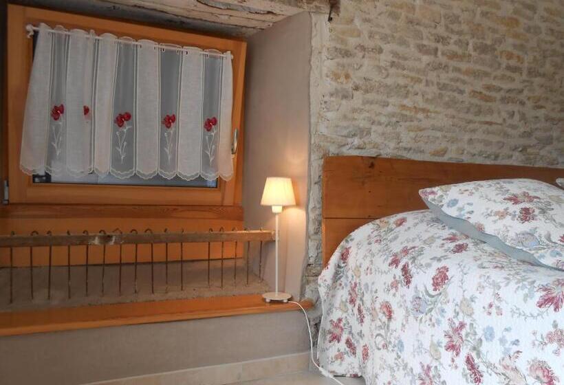 Standard room with outdoor bath, Les Grands Prés