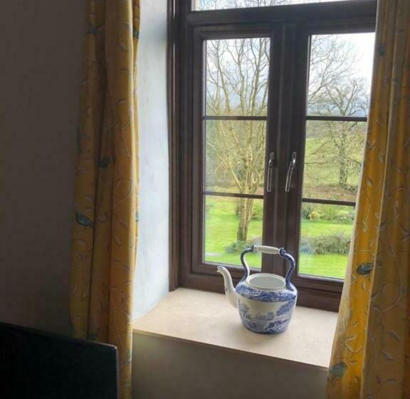 Номер Стандарт, Cilwen Country House Bed And Breakfast