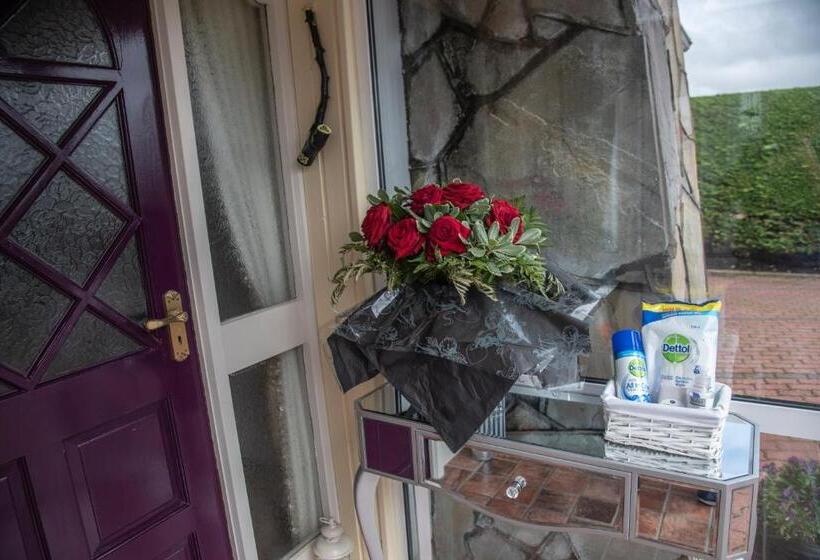 חדר סטנדרט לשלושה, Drom Na Gainne B&b