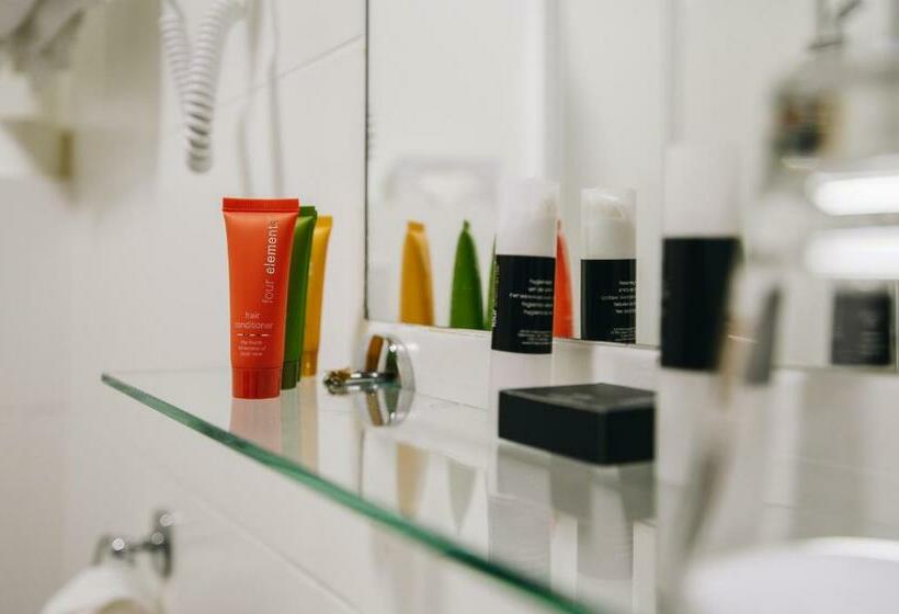 Апартаменты 1 Спальня с Балконом, Kounický Dvůr