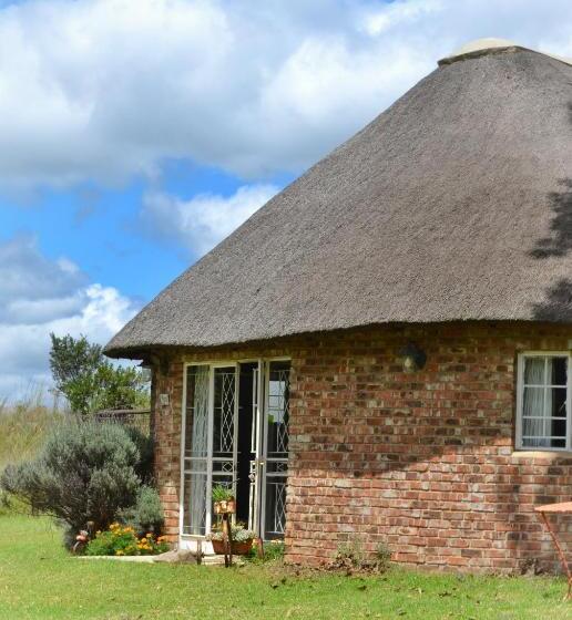 בקתה סטנדרטית, Suikerbosskuur Rondavel & Chalet