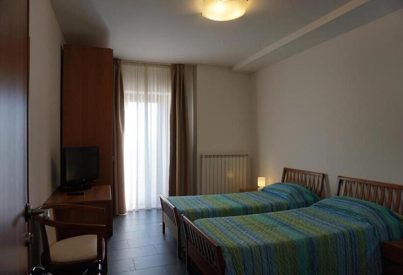 Standard room with outdoor bath, Luxury B&b Dimora Albani