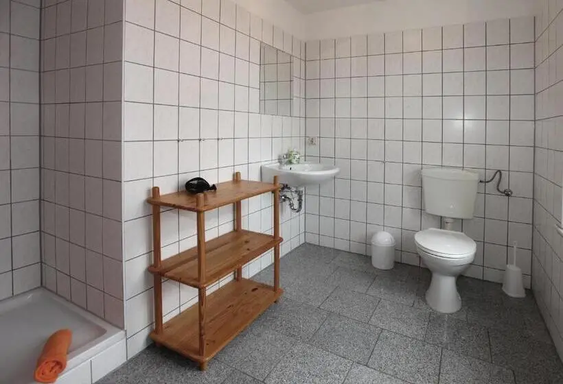 スタンダードルーム, Alte Schule Schnackenburg