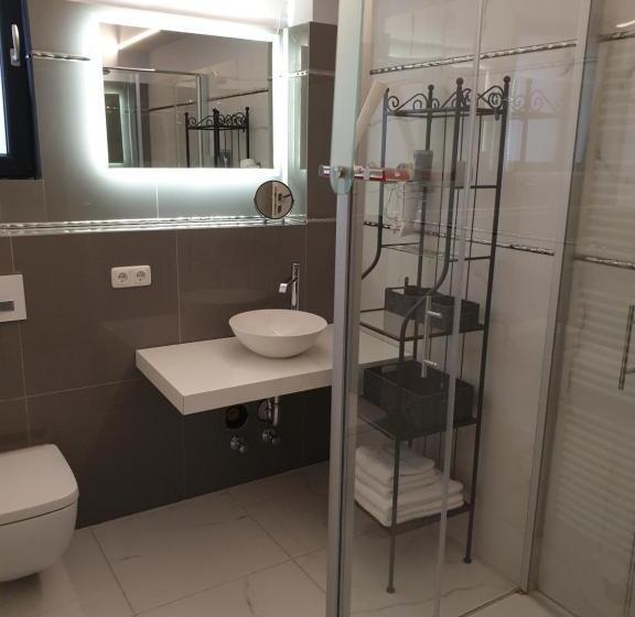 סוויטה, Andromachi Apartments