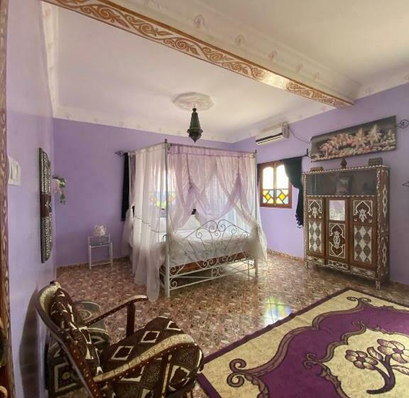 غرفة عائلية مطلّة علي الجبل, Dar Ilyana