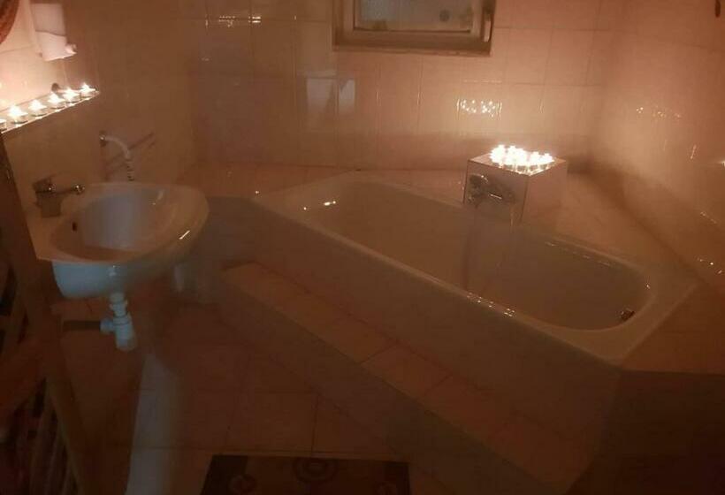 スタンダードルーム, Kerka Völgyi Vendégház