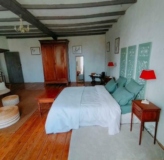 غرفة قياسية مطلّة علي الحديقة, Les Grands Vents