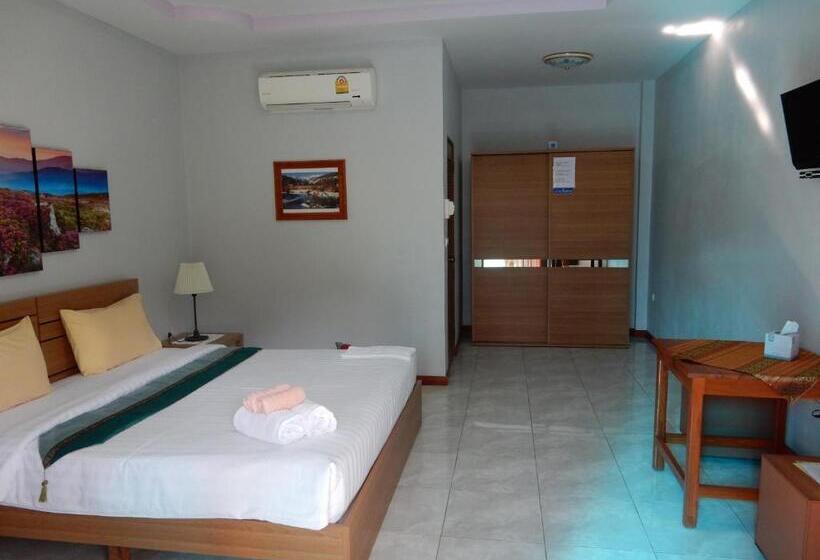 Номер Superior, Malee Resort