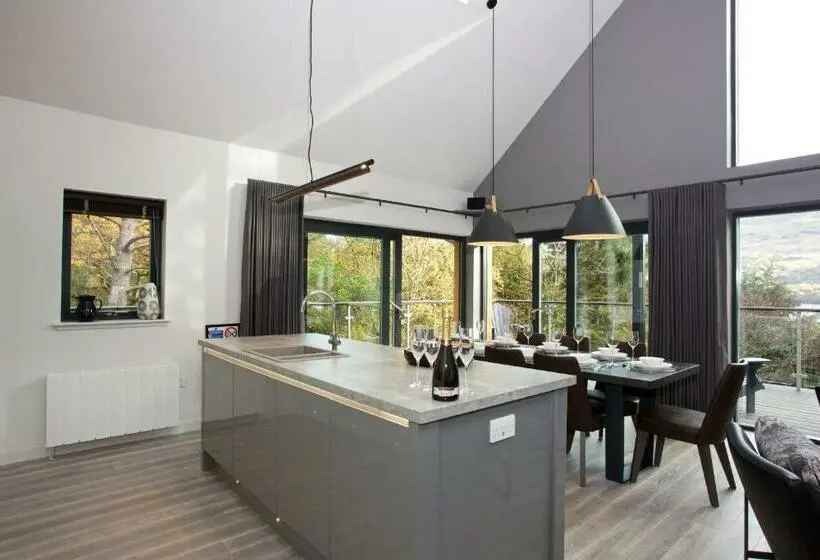 4ベッドルームハウス, Loch Tay Highland Lodges And Glamping Park