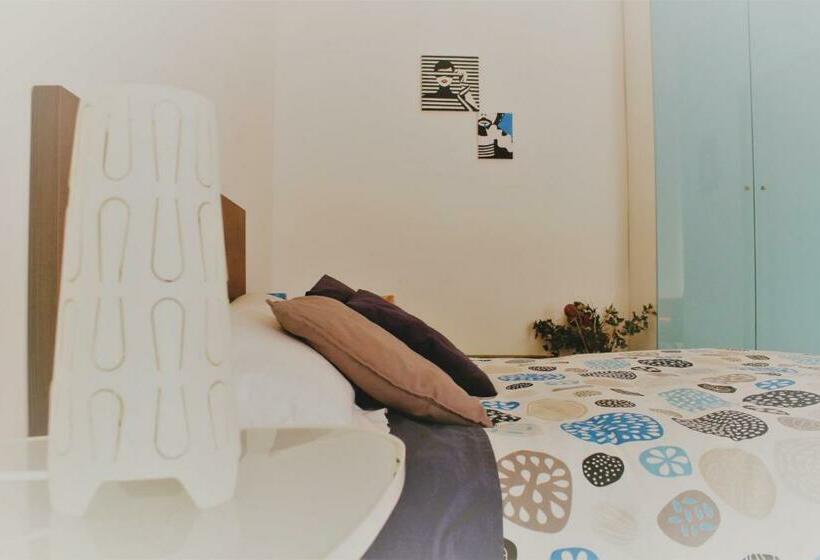 חדר סטנדרט לשלושה, B&b Agorà