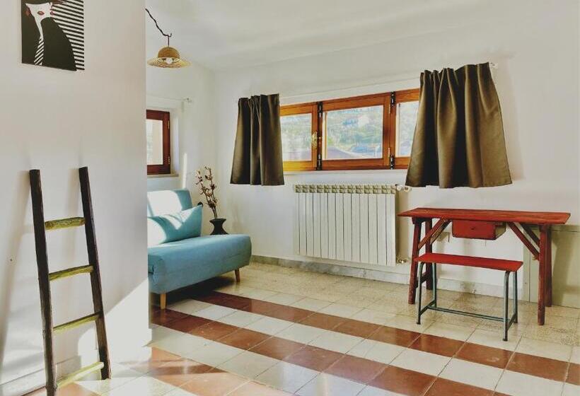 חדר סטנדרט לארבעה, B&b Agorà