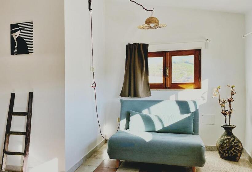 חדר סטנדרט לארבעה, B&b Agorà