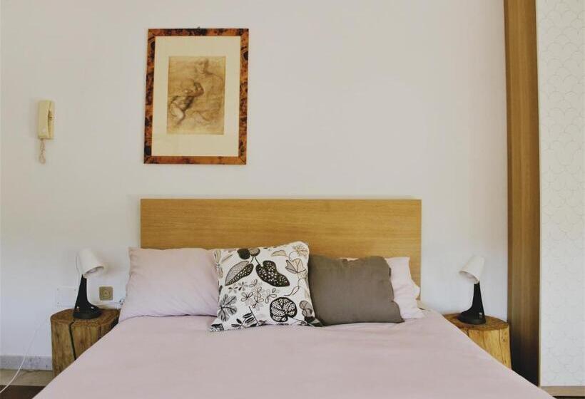 חדר סטנדרט לארבעה, B&b Agorà