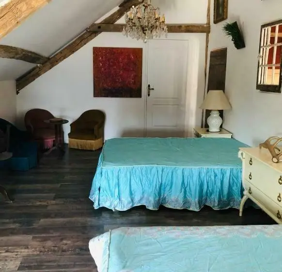 スーペリアの４人部屋, Chambre Familiale élevage Girbal