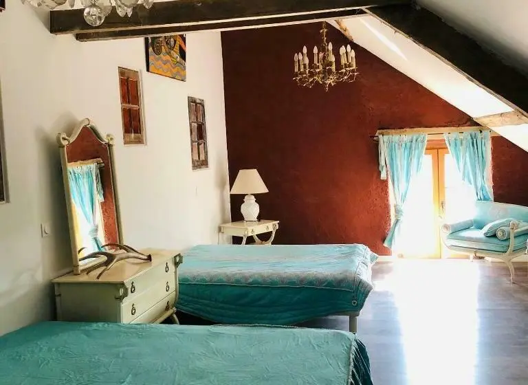 スーペリアの４人部屋, Chambre Familiale élevage Girbal