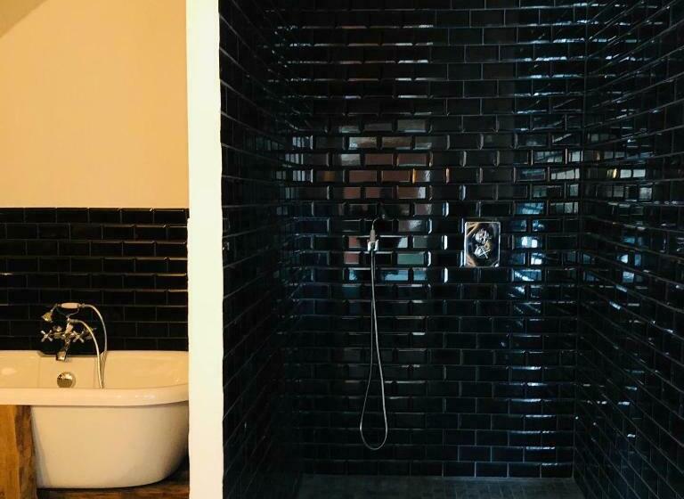 غرفة سوبيريور رباعية, Chambre Familiale élevage Girbal