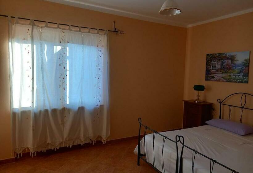 غرفة قياسية, La Casa Delle Fate