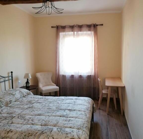 Standard room with outdoor bath, La Mafalda In Oltrepo