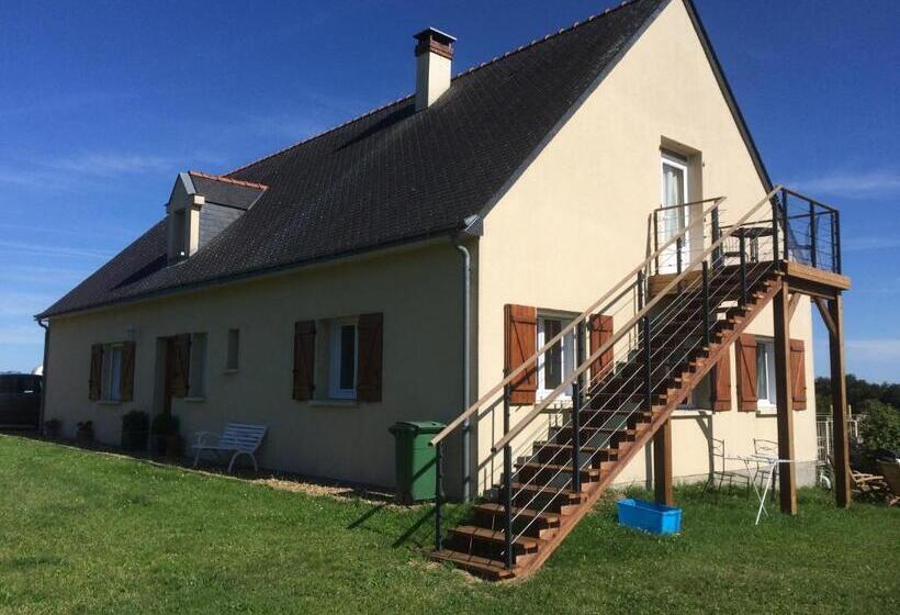 Студия Deluxe, Les Petits Chenes