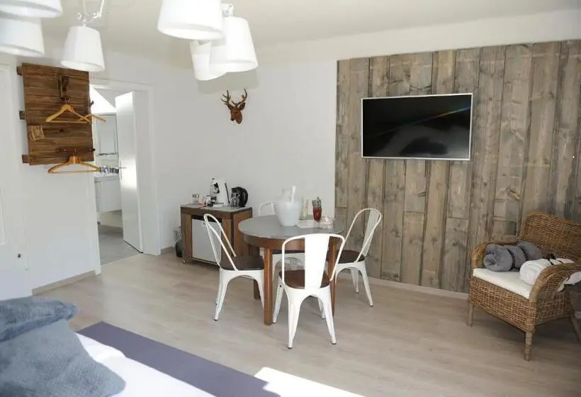 スタンダード４人部屋, Villa Lumina