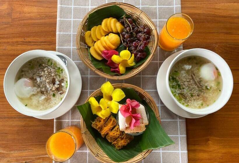 Üç Kişilik Standart Oda, บ้านภัทร์จรัส น่าน   Baan Patjarad Nan